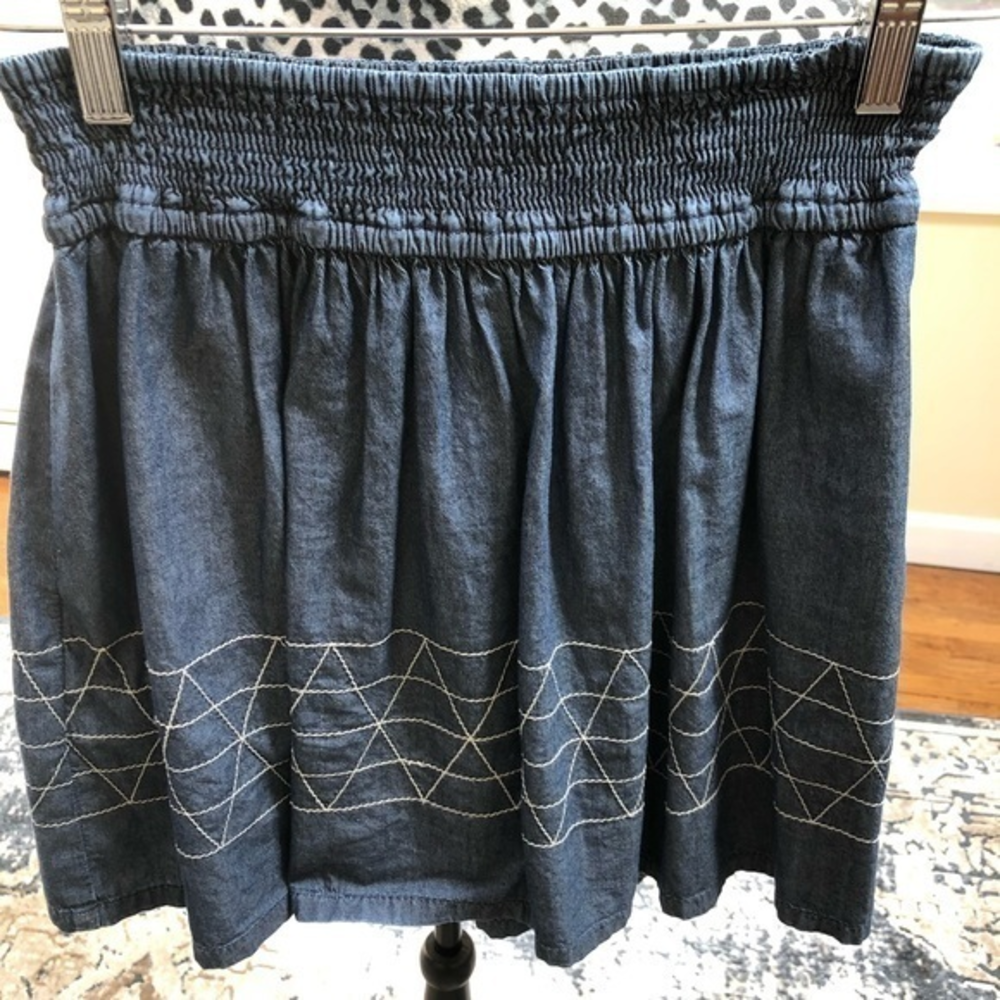BCBGeneration denim-like mini skirt with pockets‎
